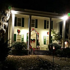 Gainesridge Dinner Club outside