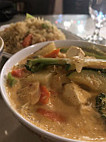 Royal Thai Cafe food