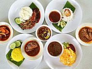 Nasi Dagang Atas Gong food