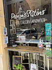 Panino Sistino outside