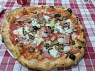 Pizzeria Lucci Di Lucci Pasquale food