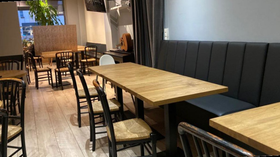 restaurant image