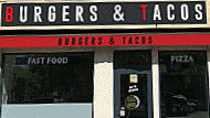 Burgers Tacos outside