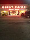 Giant Eagle Bakery outside