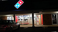 Domino's Pizza outside