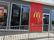 Mcdonald's outside