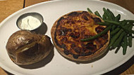 Harvester Trentham Lakes food