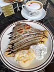 Crepes de Paris food