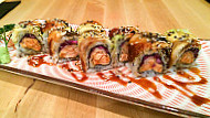 Sushiraku food