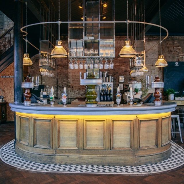 restaurant image