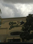 Olive Garden inside