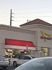 In-n-out Burger outside