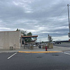 High Plains Brewing outside