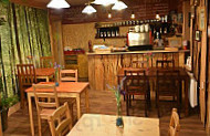 Caffi Wiwer Goch Red Squirrel Cafe food