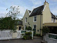 The Old Station House Tea Rooms At Holmsley outside