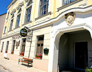 Gasthaus zum Doppeladler outside