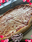 Joe's- Vinny's Pizzeria food