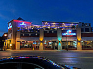 Lone Star Texas Grill outside