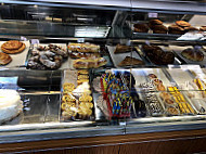 Dulce's Bakery food