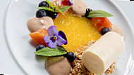 Marina Lounge Huizen (by Fletcher) food