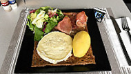 L'assiette Bleue food