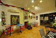 Art Cafe inside