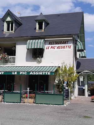 restaurant image