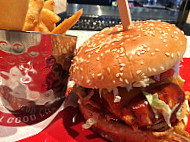 Red Robin Gourmet Burgers And Brews food