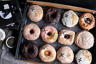 Crosstown Doughnuts Vegan food