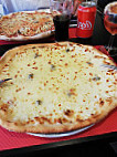 Bella Pizza food