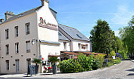 Brasserie Reine Mathilde outside