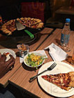 Pizza Hut food