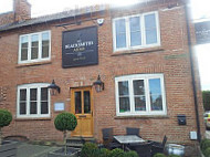 The Blacksmiths Arms outside