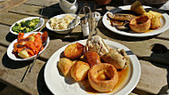 Le De Spencers Arms food