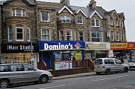 Domino's Pizza outside