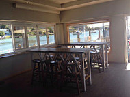 18 Footers Bar, Restaurant Cafe inside