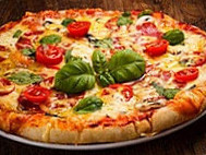 Twenty Pizza food