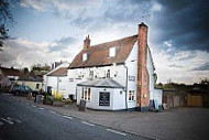 The White Horse outside