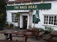 Nags Head inside