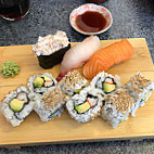 Sushi-Do food