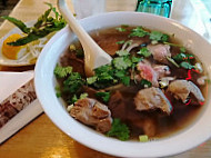 Bò Bún 210 food