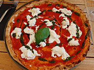 Arrivederci Pizzeria food