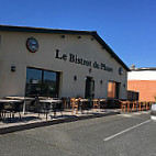 Le Bistrot du Phare inside