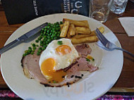 The Three Horseshoes Inn food