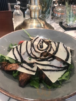 restaurant image
