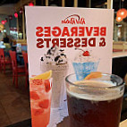 Red Robin Gourmet Burgers And Brews food