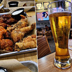 Buffalo Wild Wings food