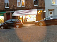 Hendersons Butchers outside