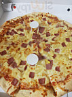 Domino's Pizza food