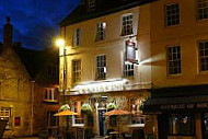 The Star Inn outside